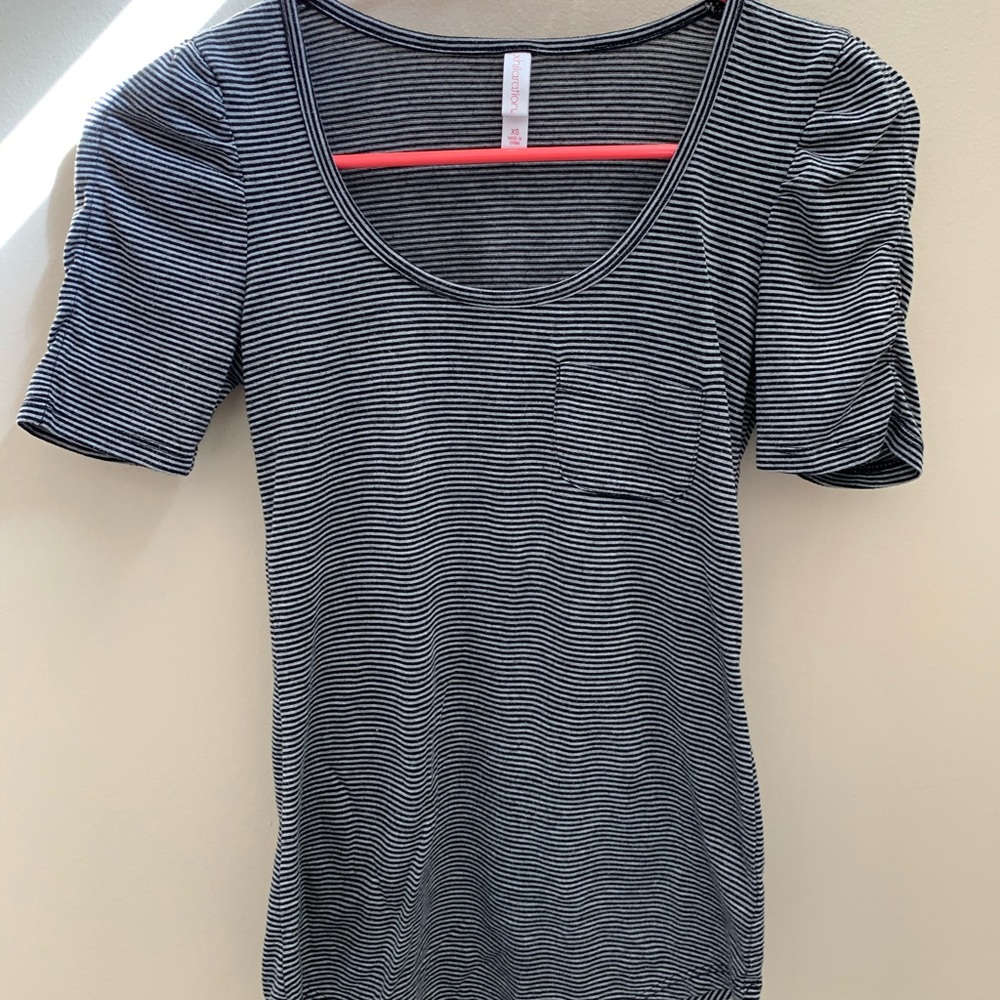 Black and white horizontal stripe shirt